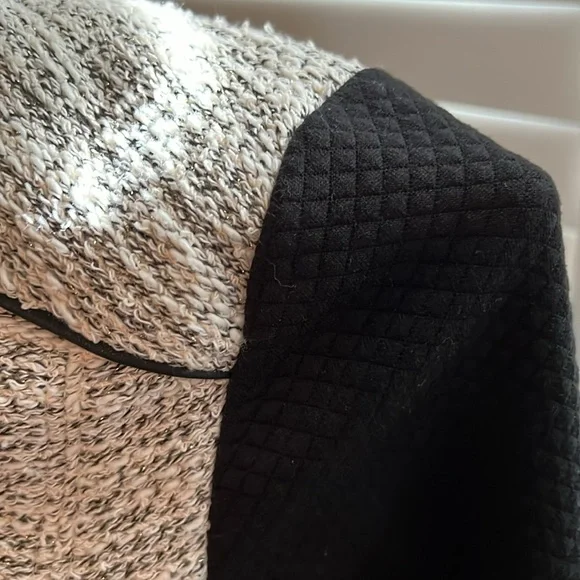 Banana Republic Bomber Jacket - Picture 3 of 8